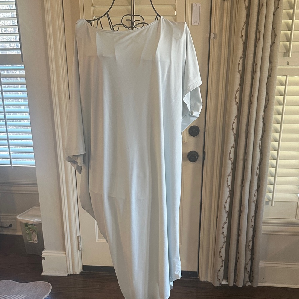 Athleta Asymmetrical White Dress cover up light mint green